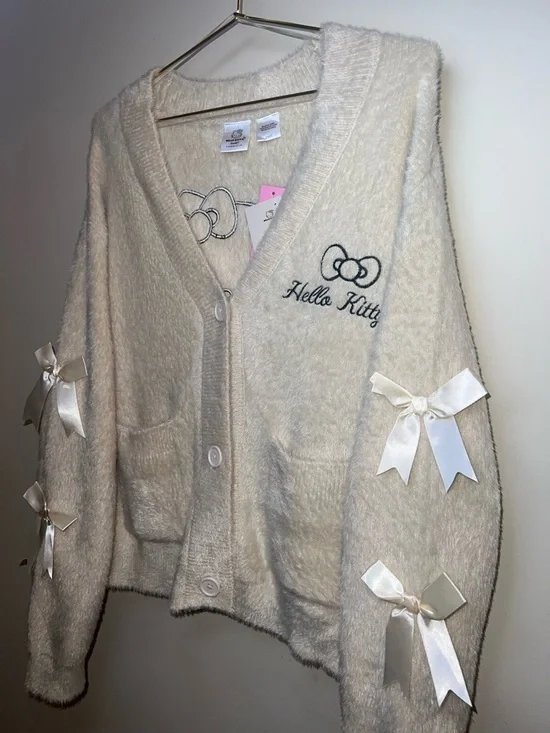 Hello Kitty Bow Sleeve Fuzzy Cardigan Cream Sanrio S/M NWT - Picture 3 of 13